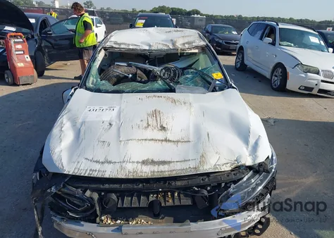 2022 Honda Accord Hybrid from USA, damaged, VIN 1HGCV3F13NA004286